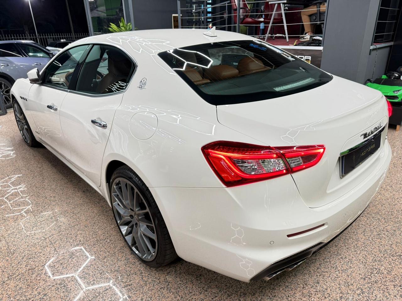 Maserati Ghibli V6 Diesel Gransport