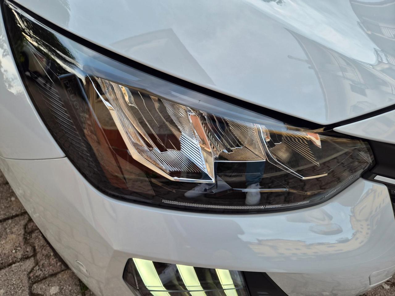 Peugeot 208 1.2 PURETECH ALLURE FULL OPTIONAL