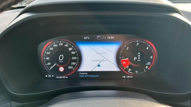Volvo XC40 D3 R-design