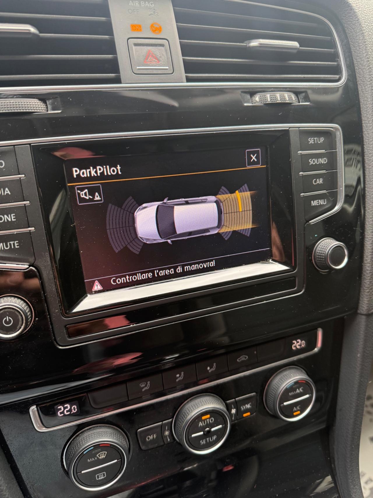 Volkswagen Golf Business 1.6 TDI 5p. Highline BlueMotion Technology