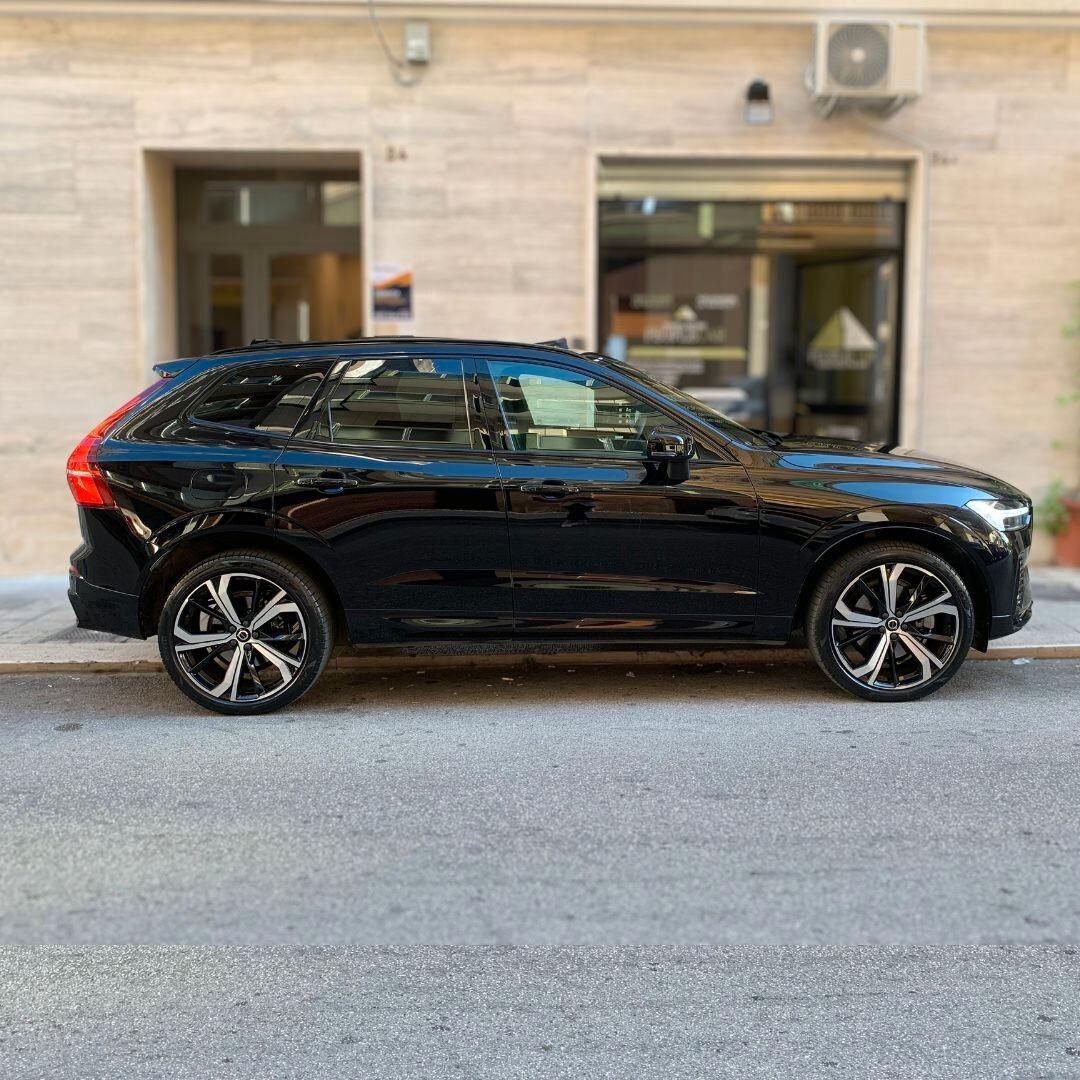 Volvo XC60 2022 **AUTOCARRO**
