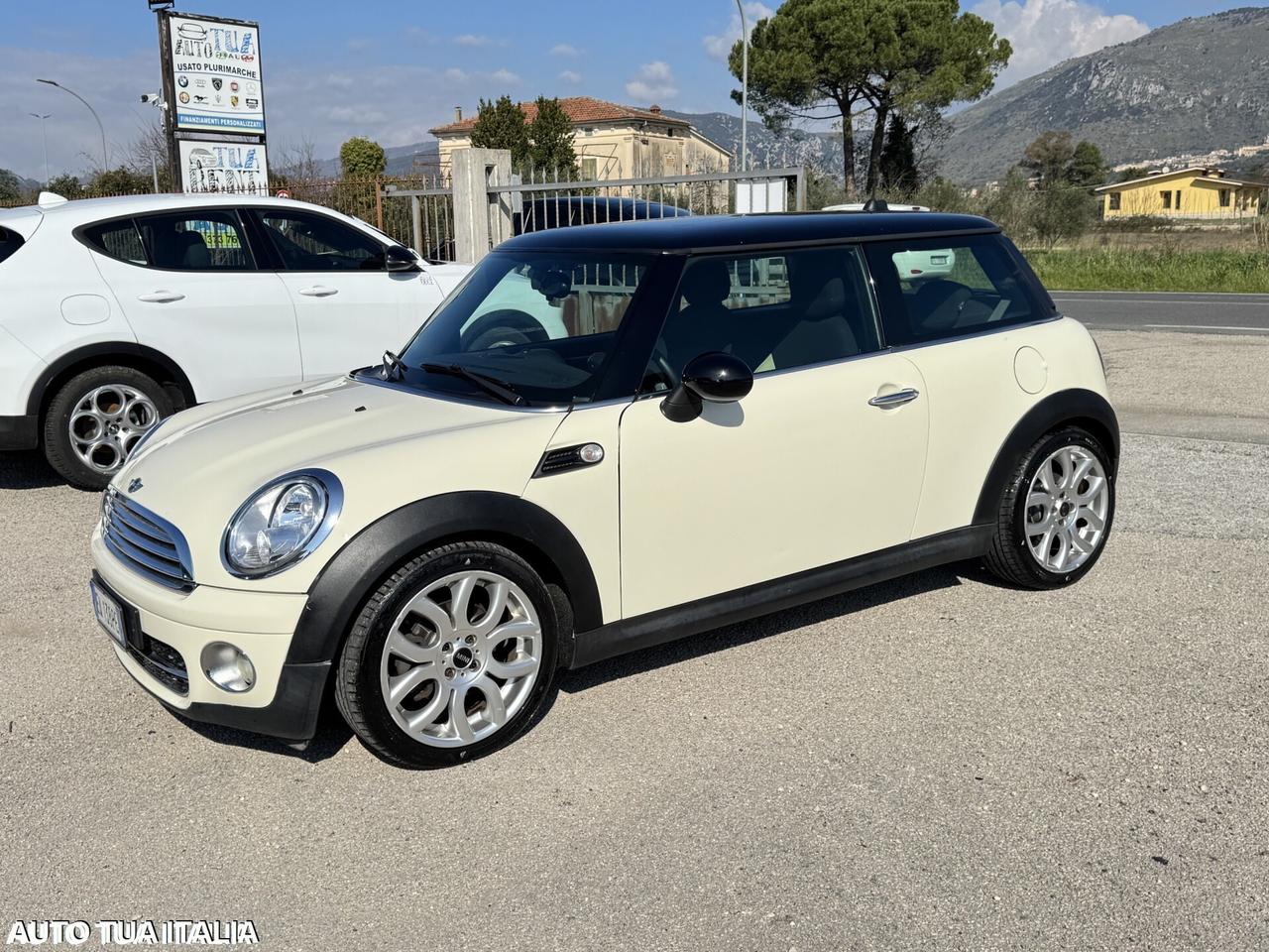 MINI COOPER D AUTOMATICA ADATTA NEOPATENTATI