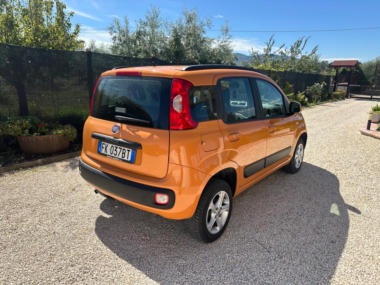 Fiat Panda 0.9 TwinAir Turbo Natural Power Lounge