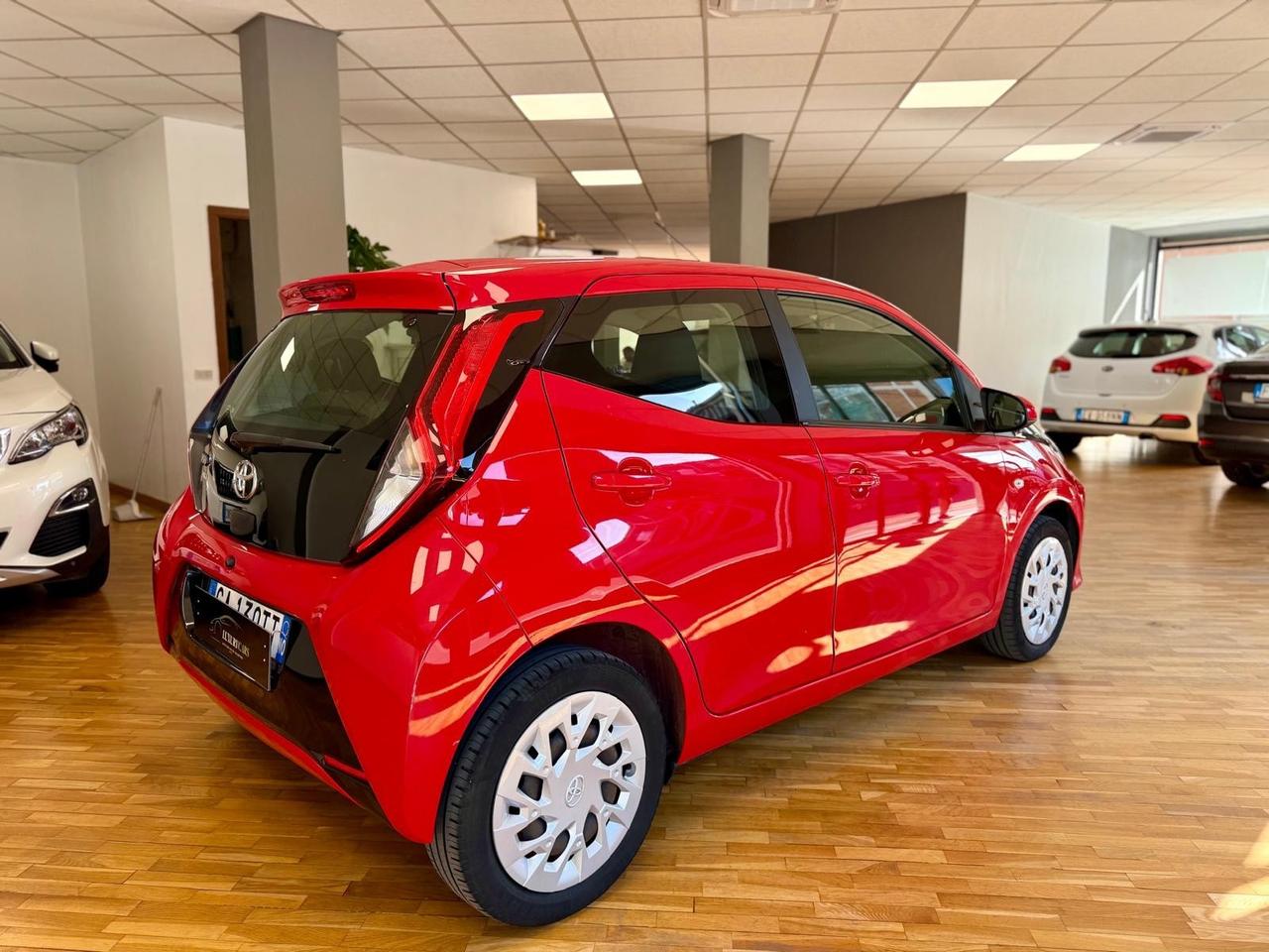 Toyota Aygo Connect 1.0BENZINA SOLI 46000km