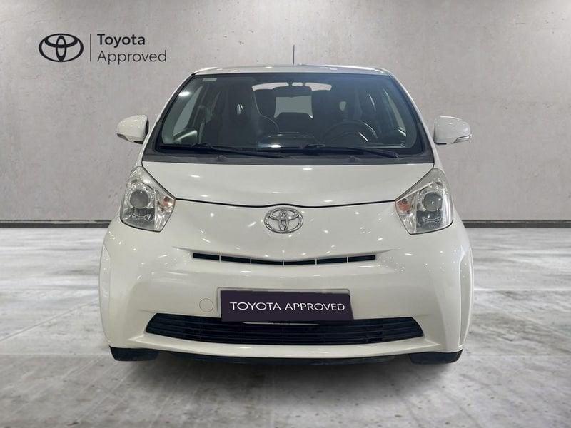 Toyota iQ iQ 1.0 Active (sol) cvt E5