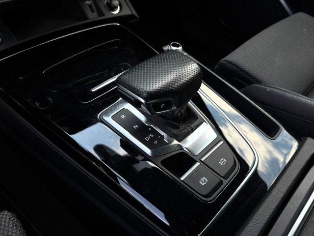 AUDI Q5 40TDI 204cvQuattro Hy Str Sline S line Unip Matrix