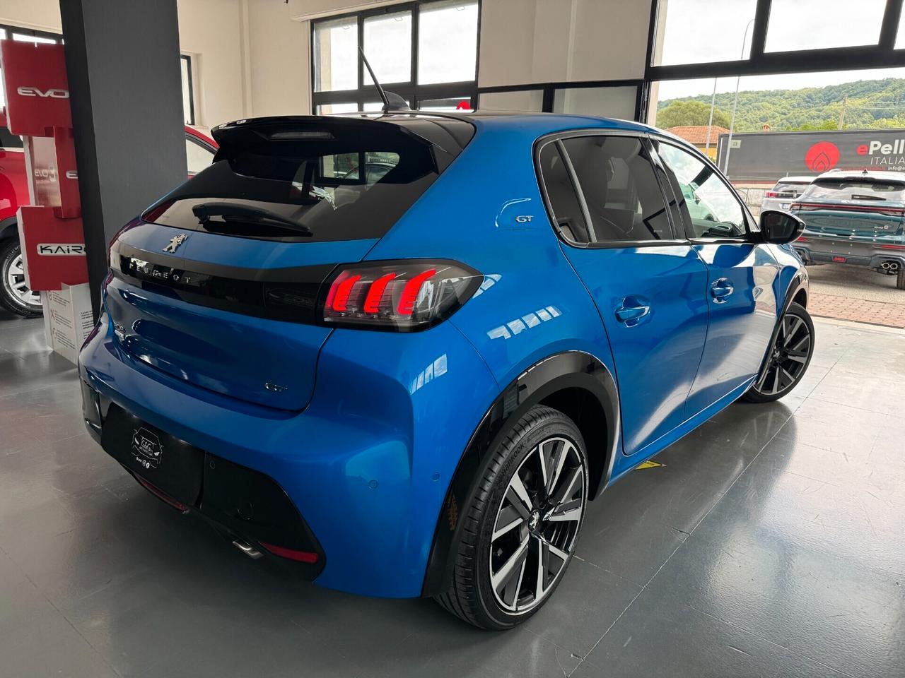 Peugeot 208 PureTech 100 GT Line - 2021