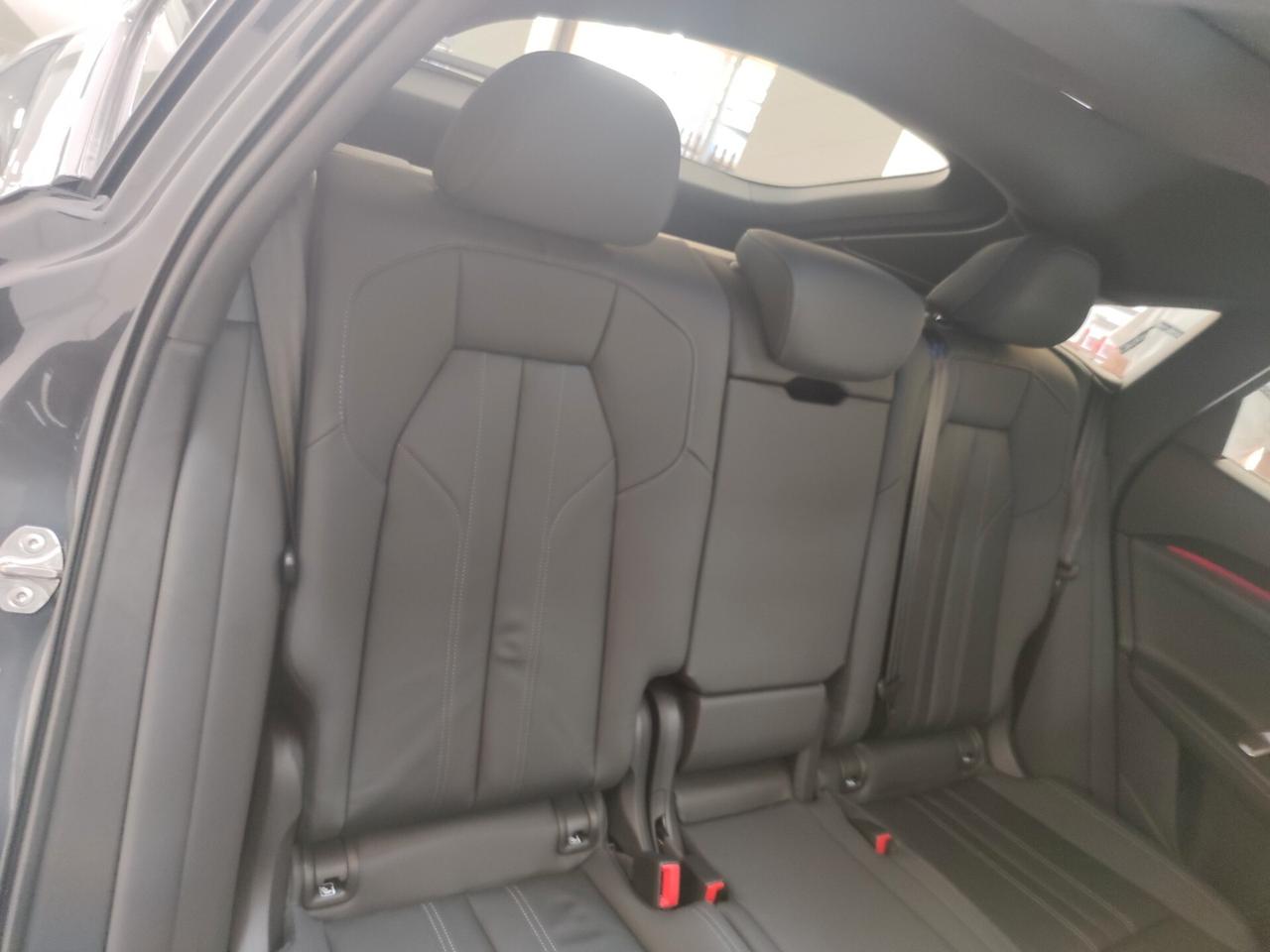 Audi Q5 40 2.0 tdi mhev 12V Identity Black quattro s-troni