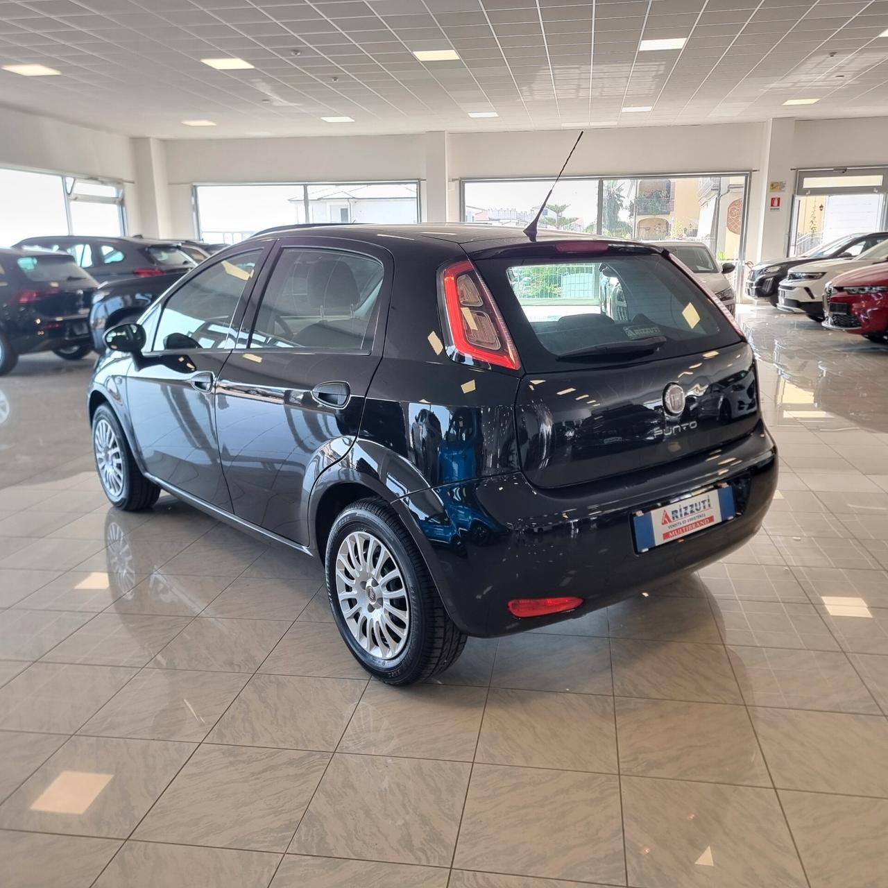 FIAT PUNTO POP 1.3 Mj 75cv 5p Euro 5B