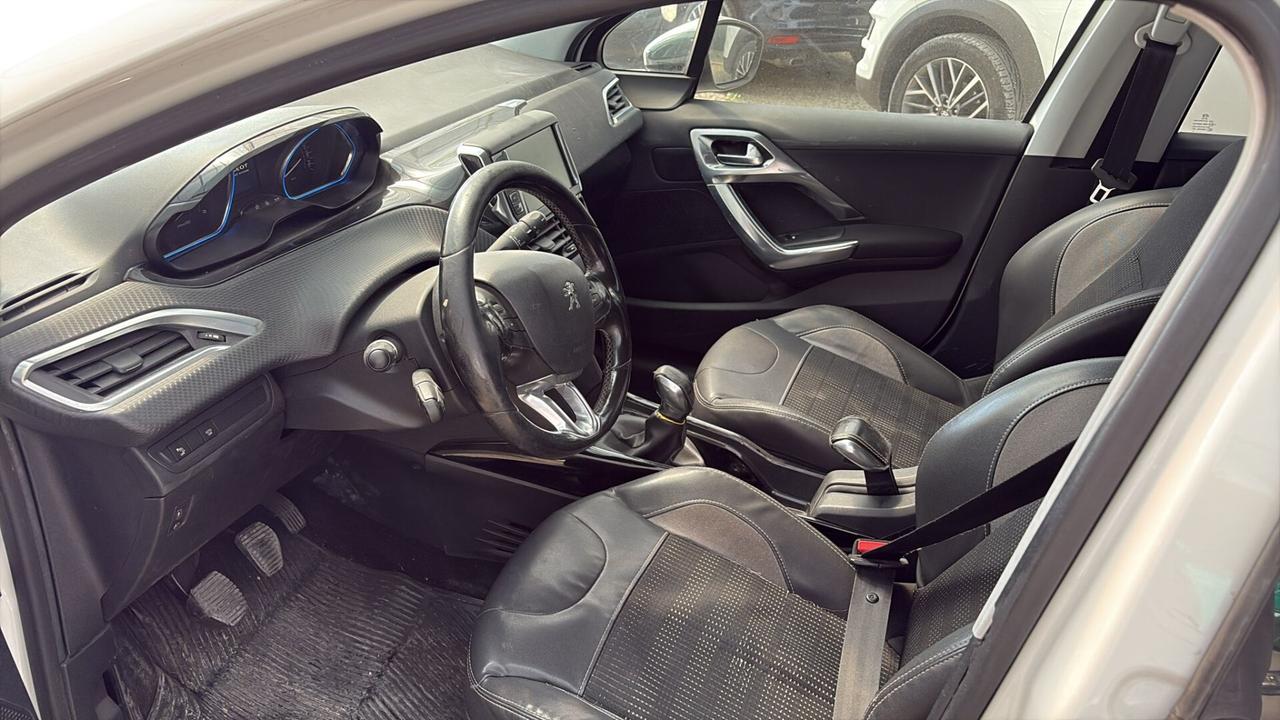 Peugeot 2008 1.5 BlueHDi 100 Allure 2015 USATO