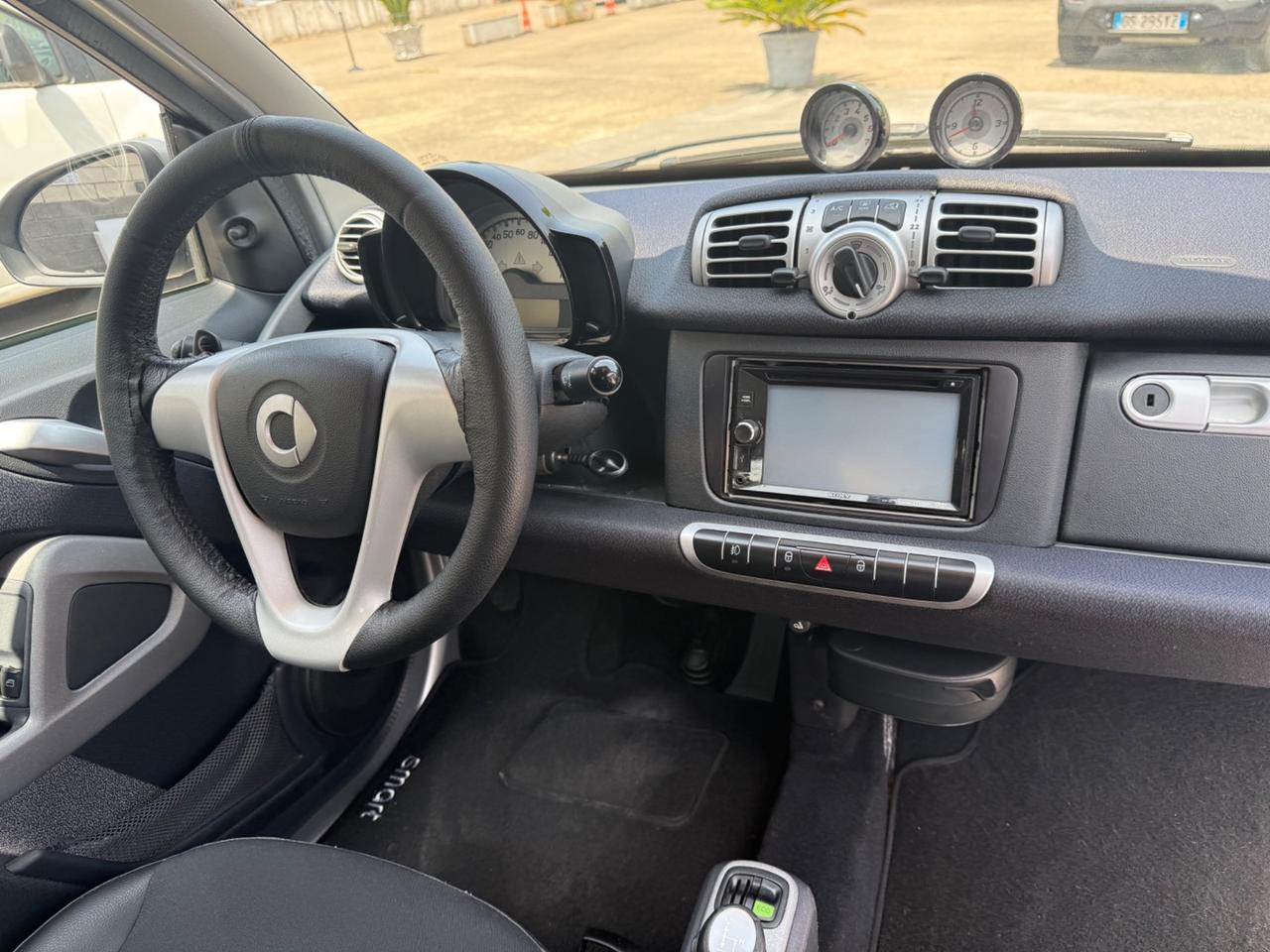 Smart ForTwo 1000 52 kW MHD coupé passion