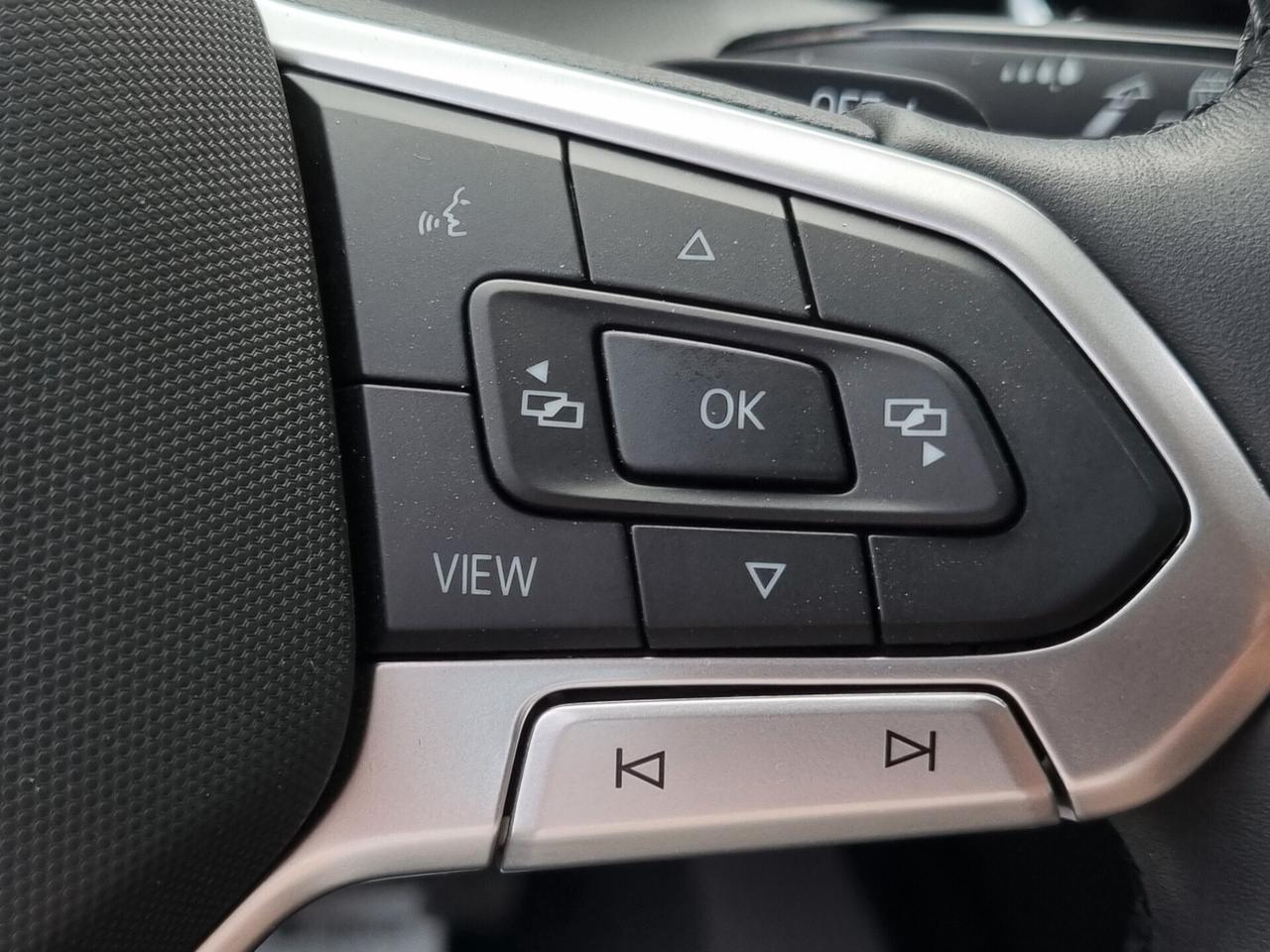 Volkswagen Golf VIII 2.0 tdi Style 150cv dsg
