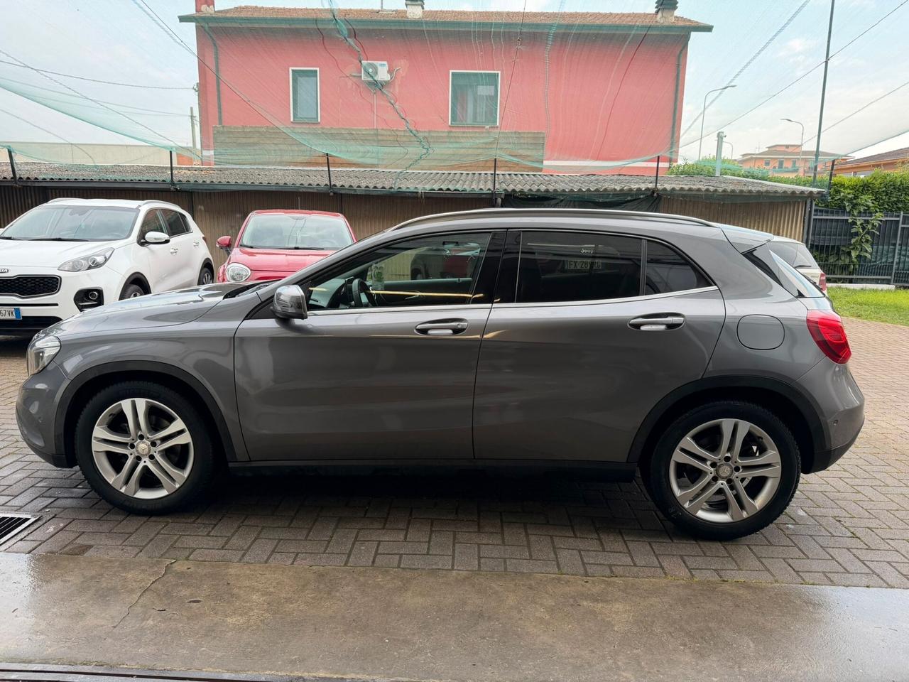 Mercedes-benz GLA 180 d Automatic Sport