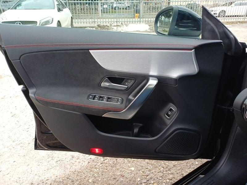 Mercedes-Benz CLA Coupé CLA 180 d Automatic Premium