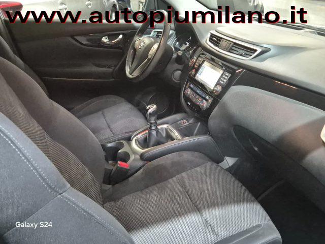 NISSAN Qashqai 1.5 dCi N-Connecta