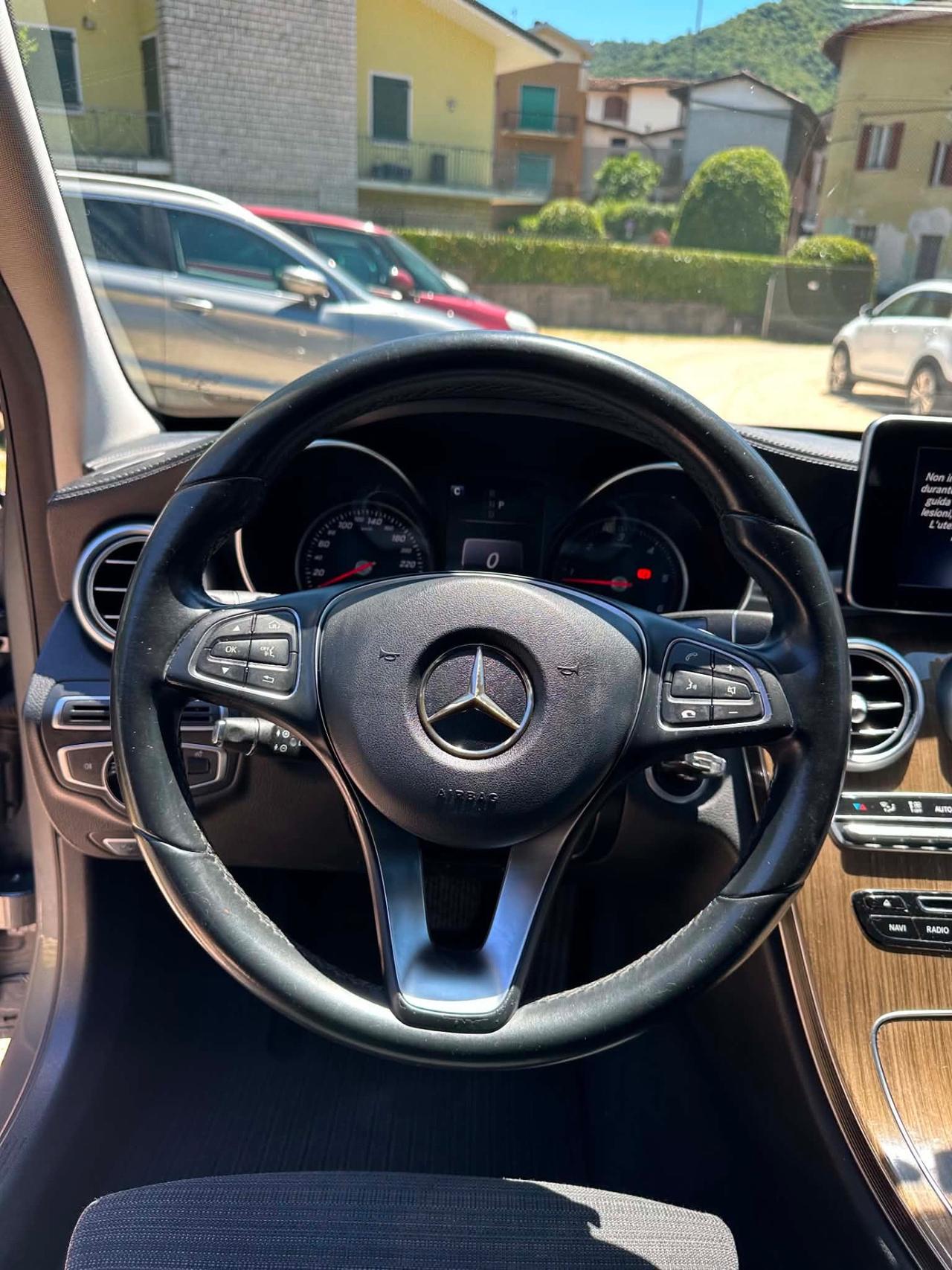 Mercedes-benz C 220 PREMIUM KMCERT GARANZ UNICOPR
