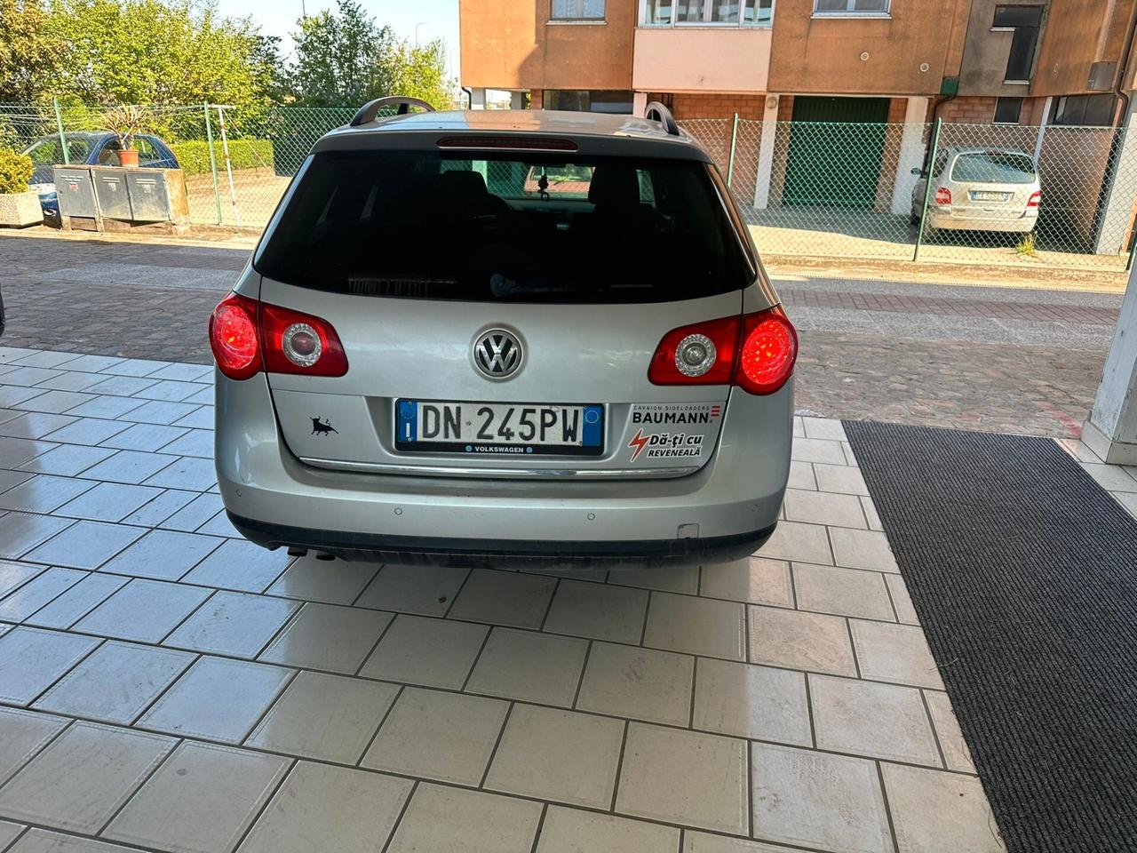 Volkswagen Passat 1.9 TDI/105CV DPF Var. BlueMotion