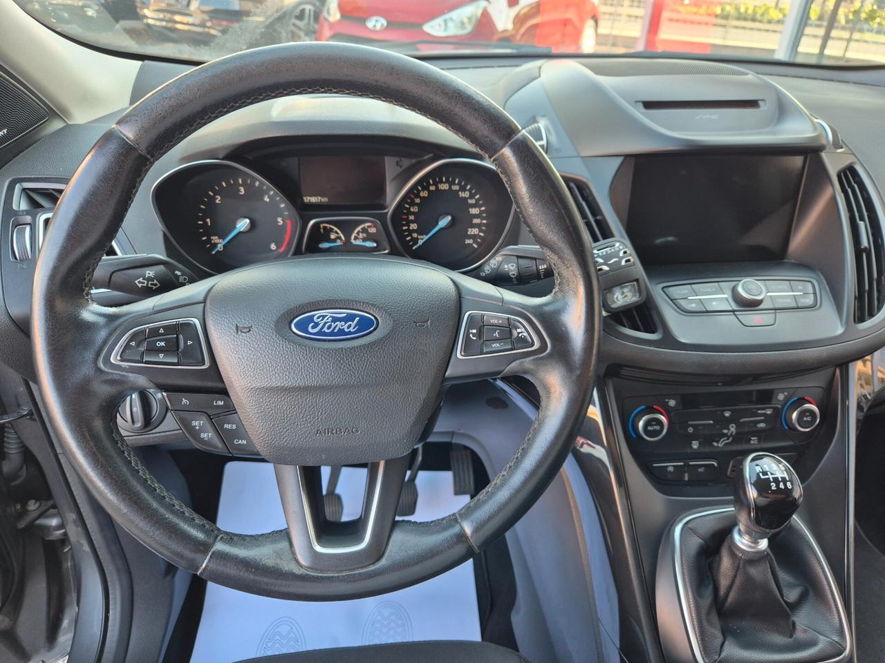 Ford Kuga 2.0 TDCI 150 CV S&S 2WD Titanium