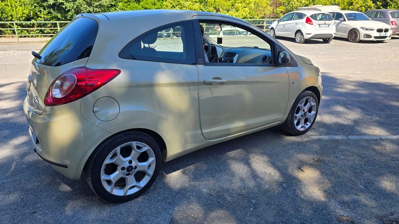 Ford Ka 1.2 8V 69CV Titanium