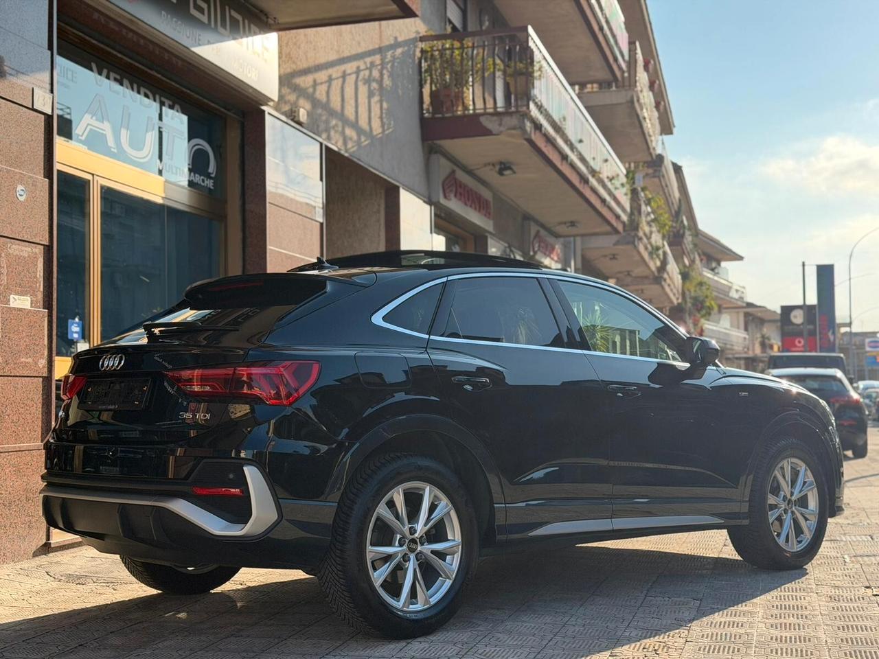 Audi Q3 SPORTBACK S-LINE