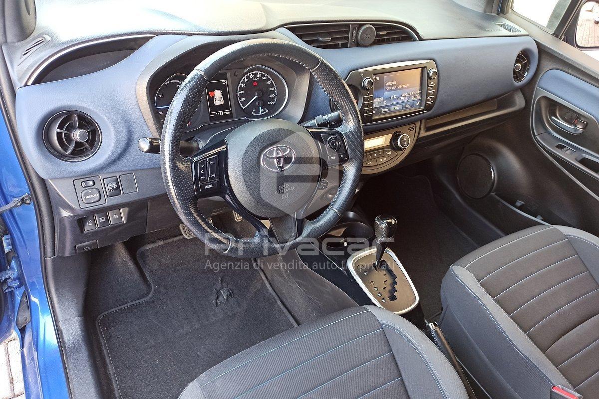 TOYOTA Yaris 1.5 Hybrid 5 porte Trend "Blue Edition"