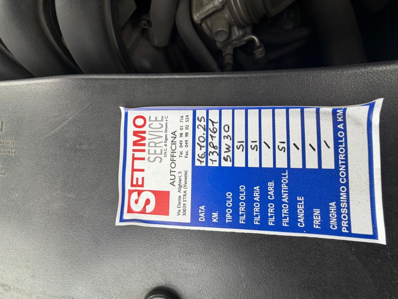 Toyota Corolla Verso 1.8 16V MMT Sol 7pti