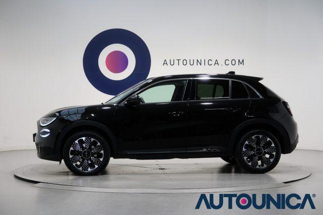 FIAT 600 HYBRID 100 CV DCT MHEV LA PRIMA NEOPATENTATI