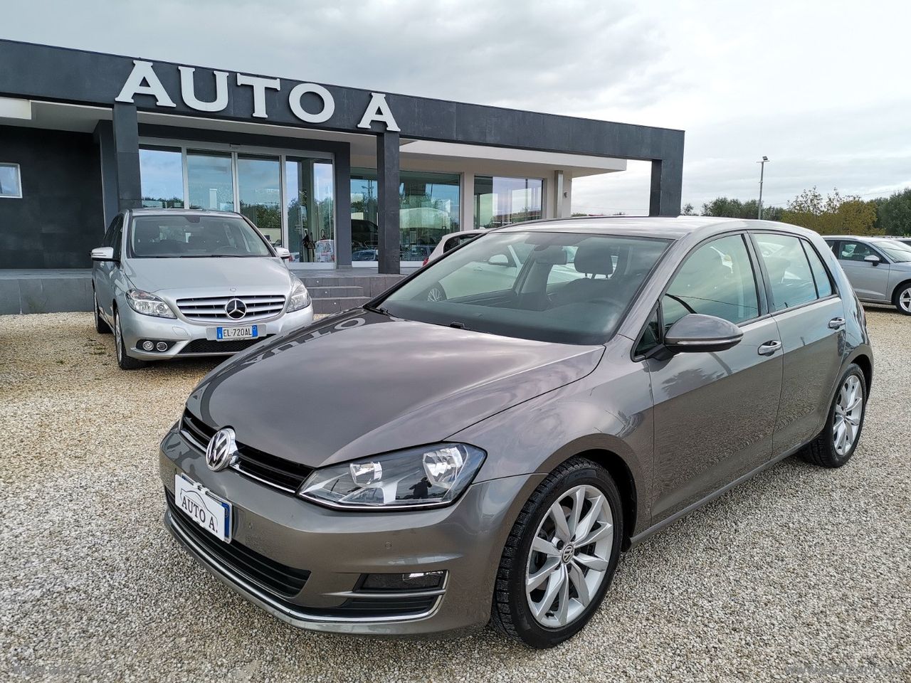 VOLKSWAGEN Golf 1.6 TDI DSG 5p. Highline BMT