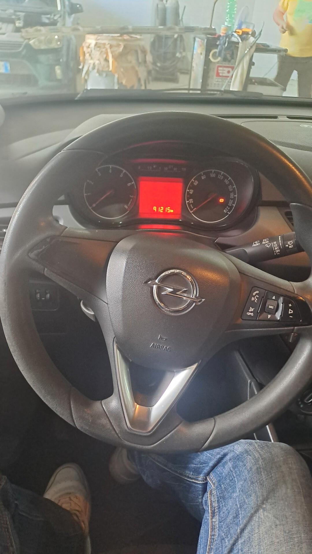 Opel Corsa 1.4 90CV GPL Tech 5 porte