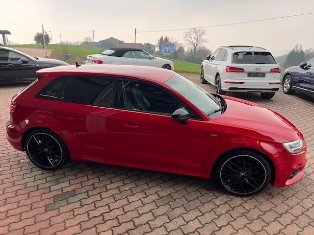 Audi A3 Sportback 35 tdi 150cv S-tr. S-line, 19", Cockpit