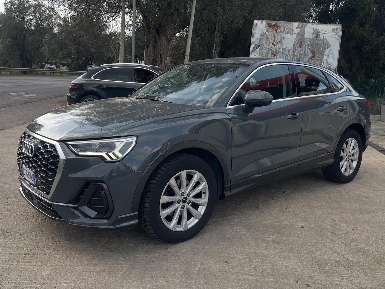 Audi Q3 SPB 35 TDI S tronic Business Plus