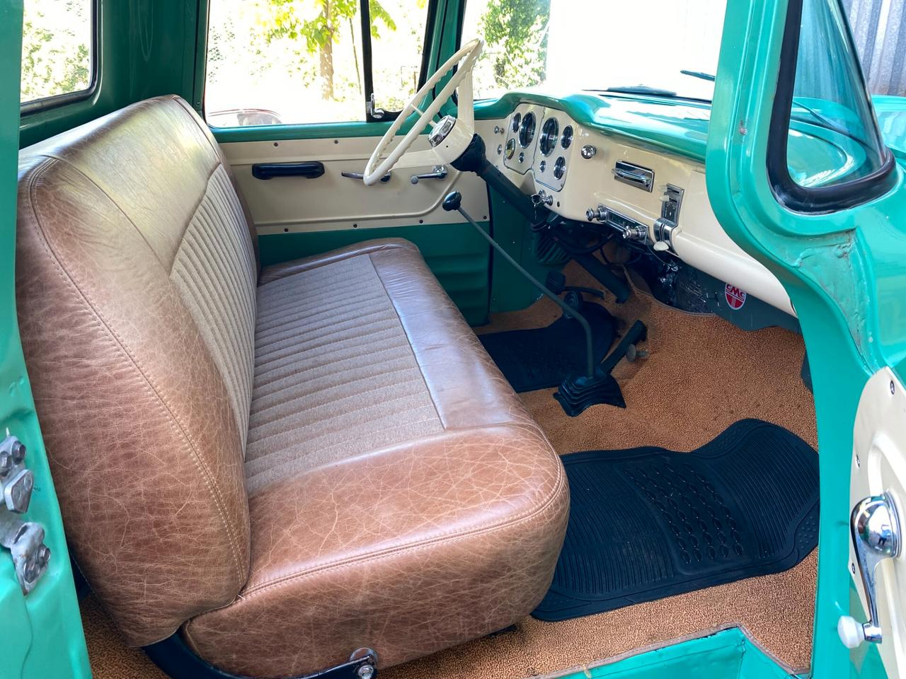 GMC 100 PICK UP
