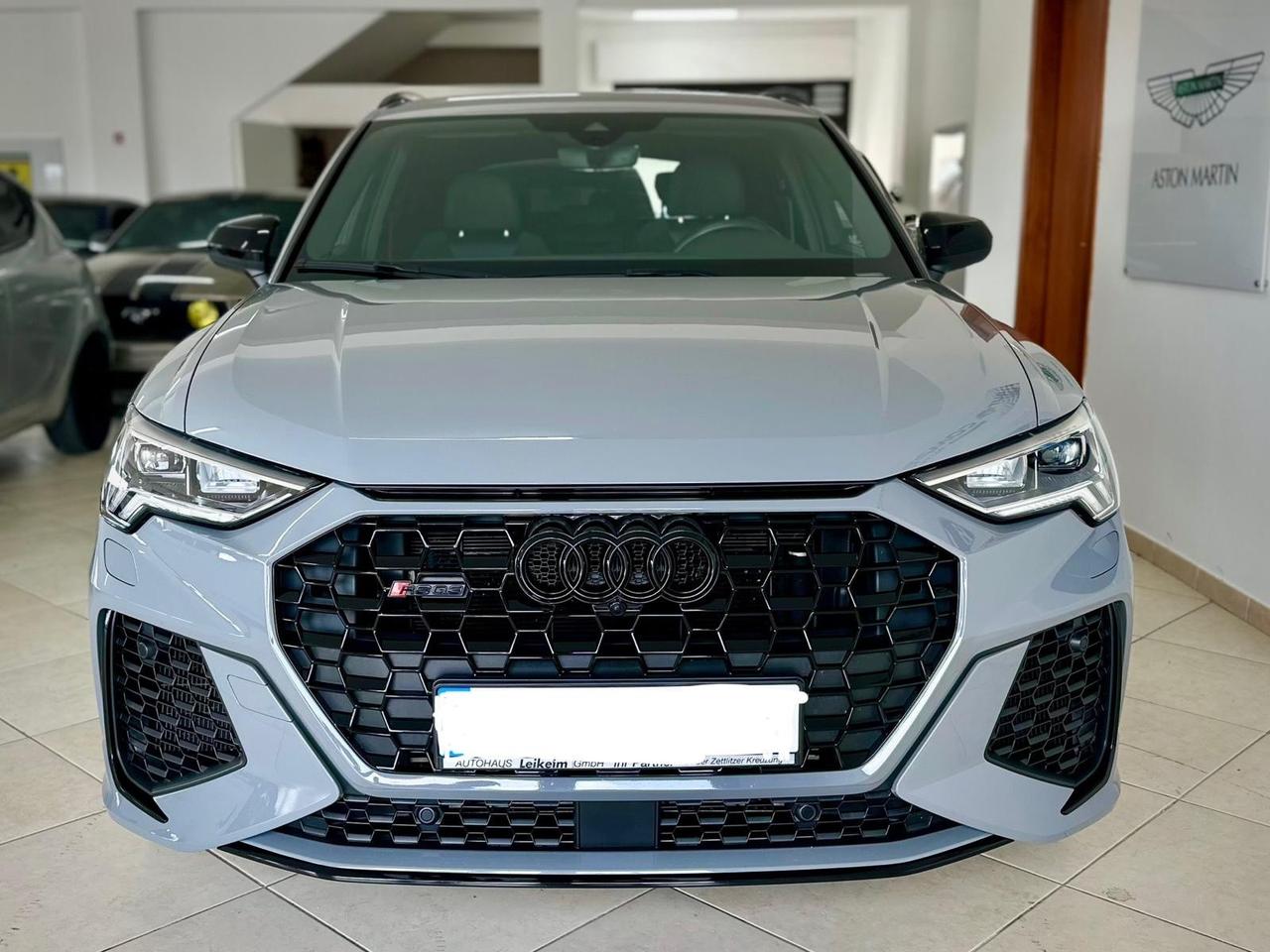 Audi Q3 RSQ3 400cv - 2021
