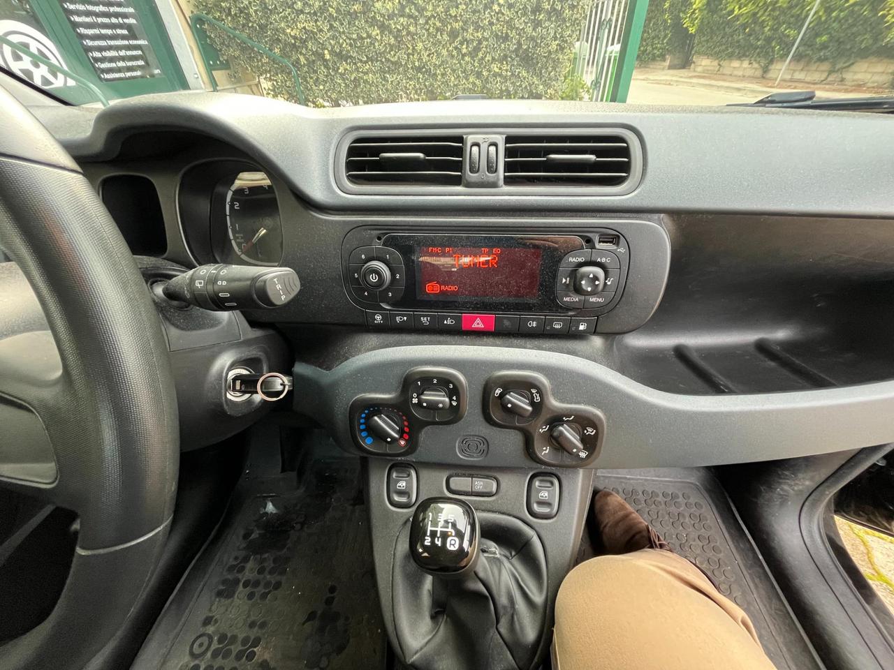 Fiat Panda 0.9 TwinAir Turbo Natural Power Lounge