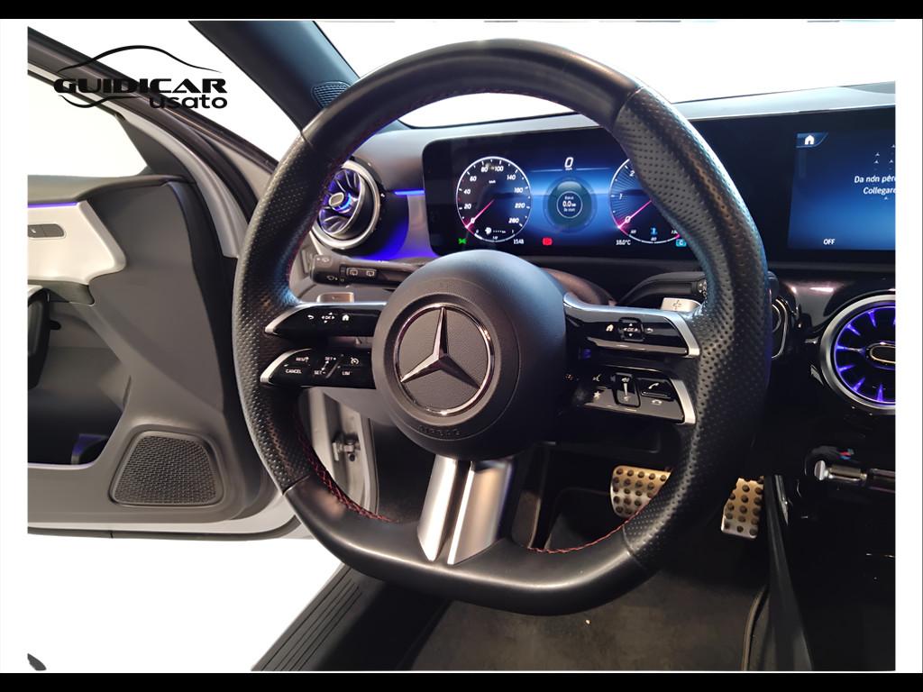 Mercedes-Benz Classe A - W177 2023 - A 200 d AMG Line Advanced Plus auto