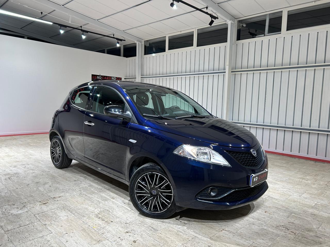 Lancia Ypsilon 1.0 FireFly 5 porte S&S Hybrid Maryne