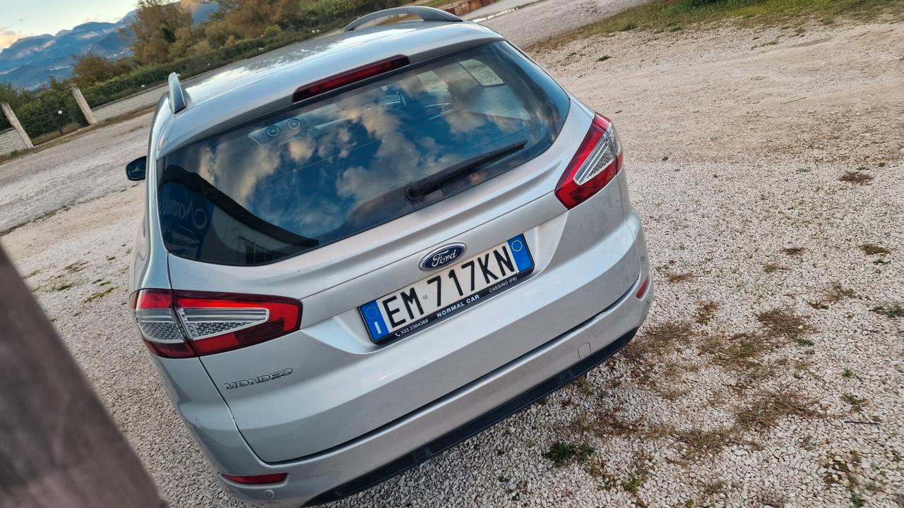 Ford Mondeo 1.6 TDCi 115 CV S.W Titanium - 2012