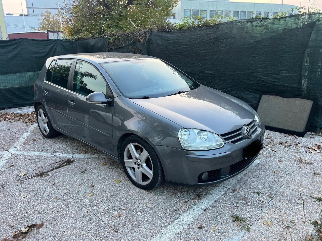 Volkswagen Golf 1.9 TDI 4mot. 5p. Sportline