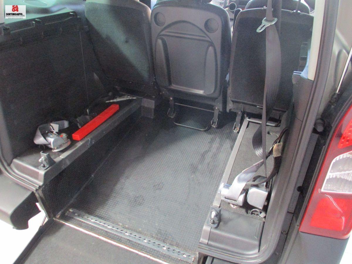 PEUGEOT Partner Tepee 1.6 HDi 92cv Outdoor