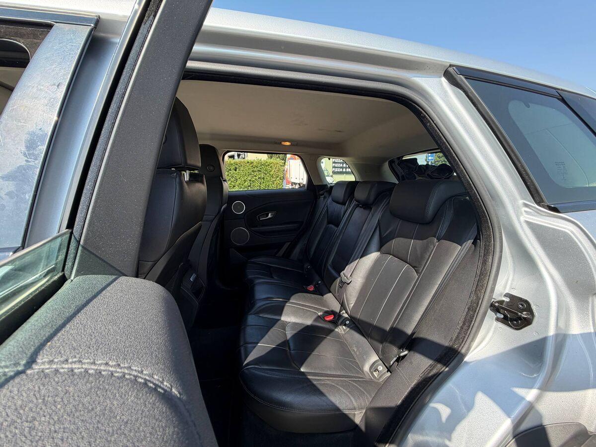 Land Rover Range Rover Evoque 2.0 td4 SE Dynamic 150cv 5p