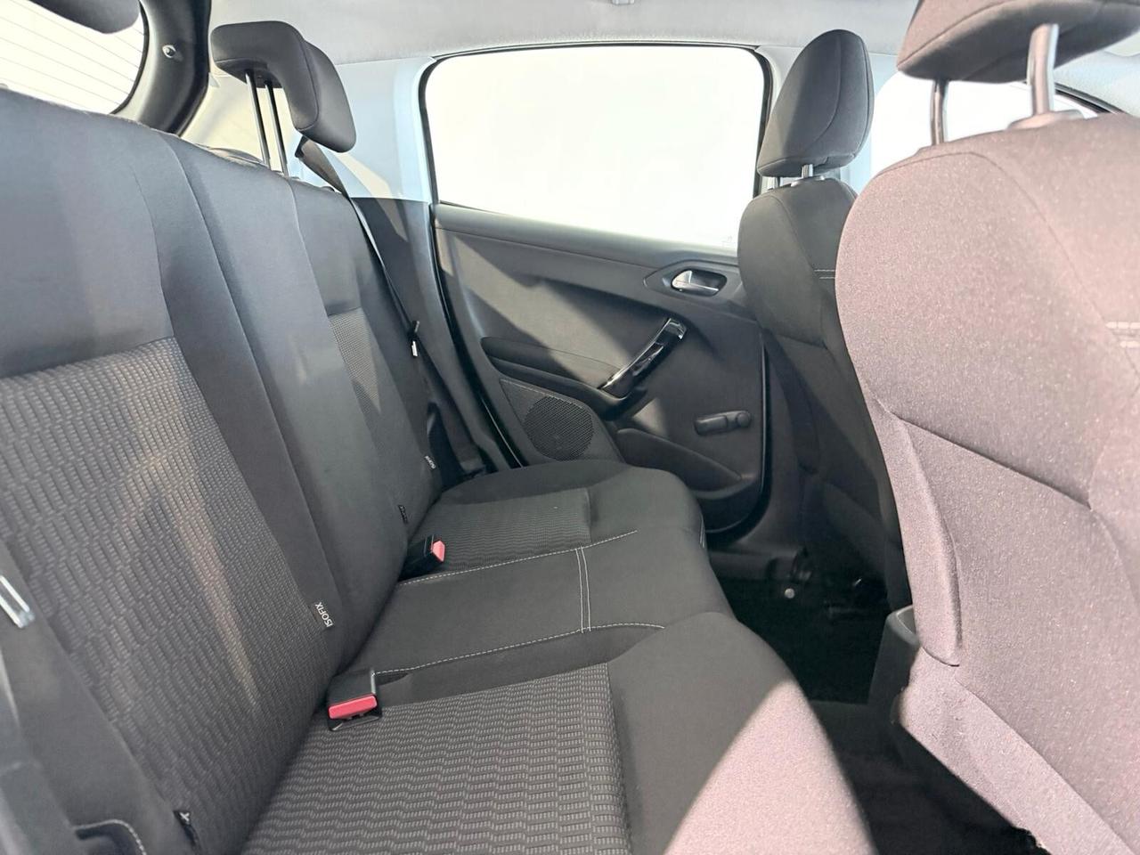 Peugeot 208 HDI ACCONTO 0€ RATE DA 175€ AL MESE