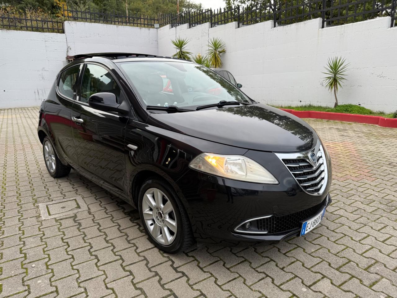 Lancia Ypsilon 1.3 MJT 16V 95 CV 5 porte S&S Platinum