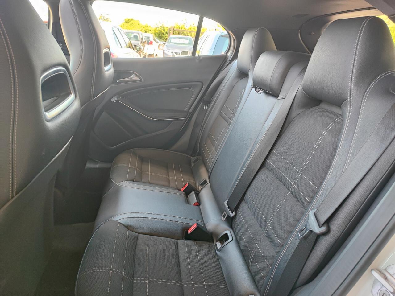 Mercedes-benz GLA 200 CDI Automatic Premium