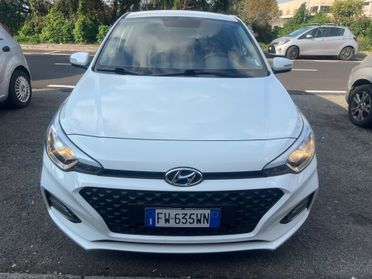 Hyundai i20 1.2 5 porte Econext Connectline gpl