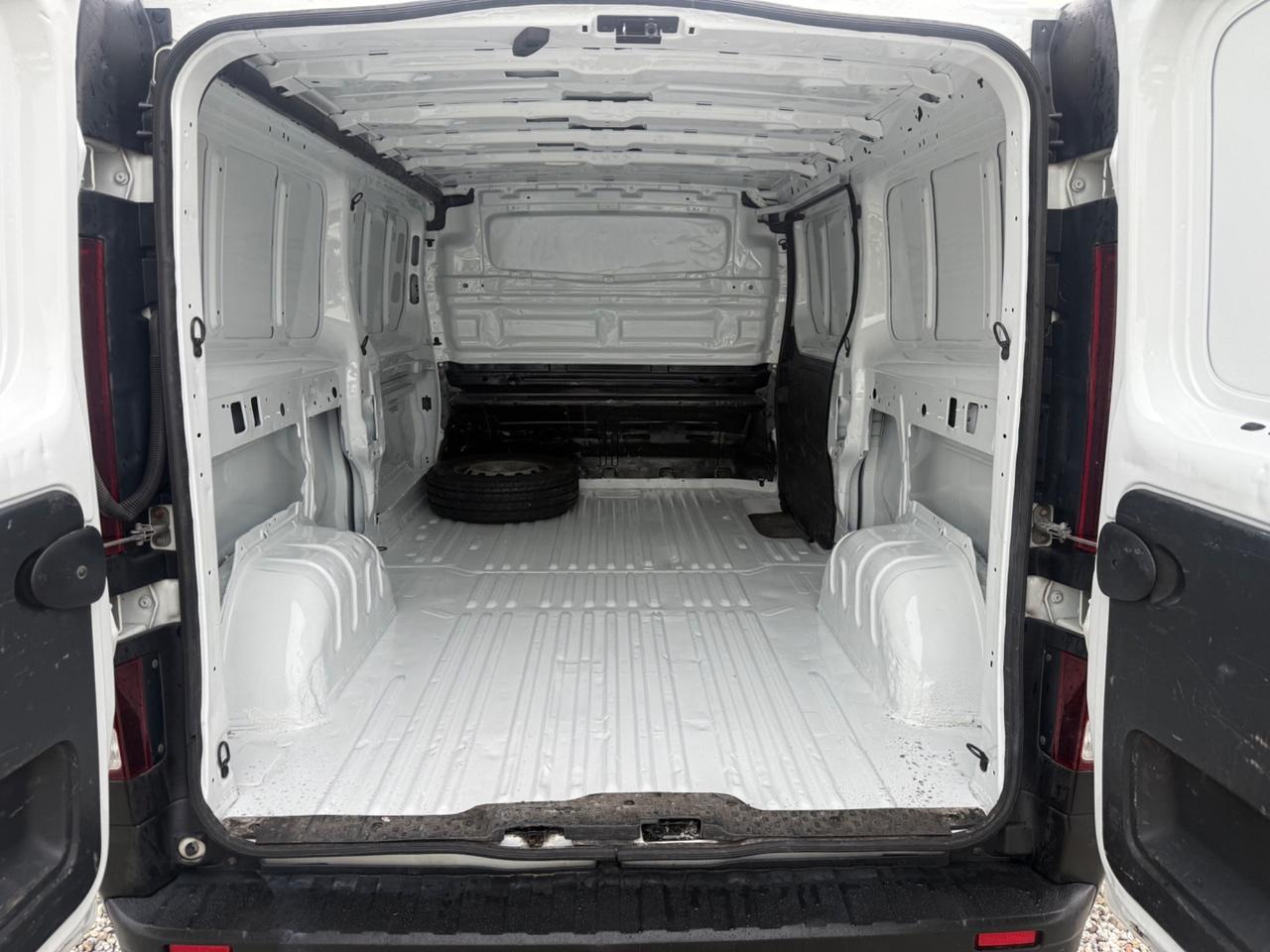 Renault Trafic T29 1.6 dCi Passo Lungo 115CV Iva Compresa