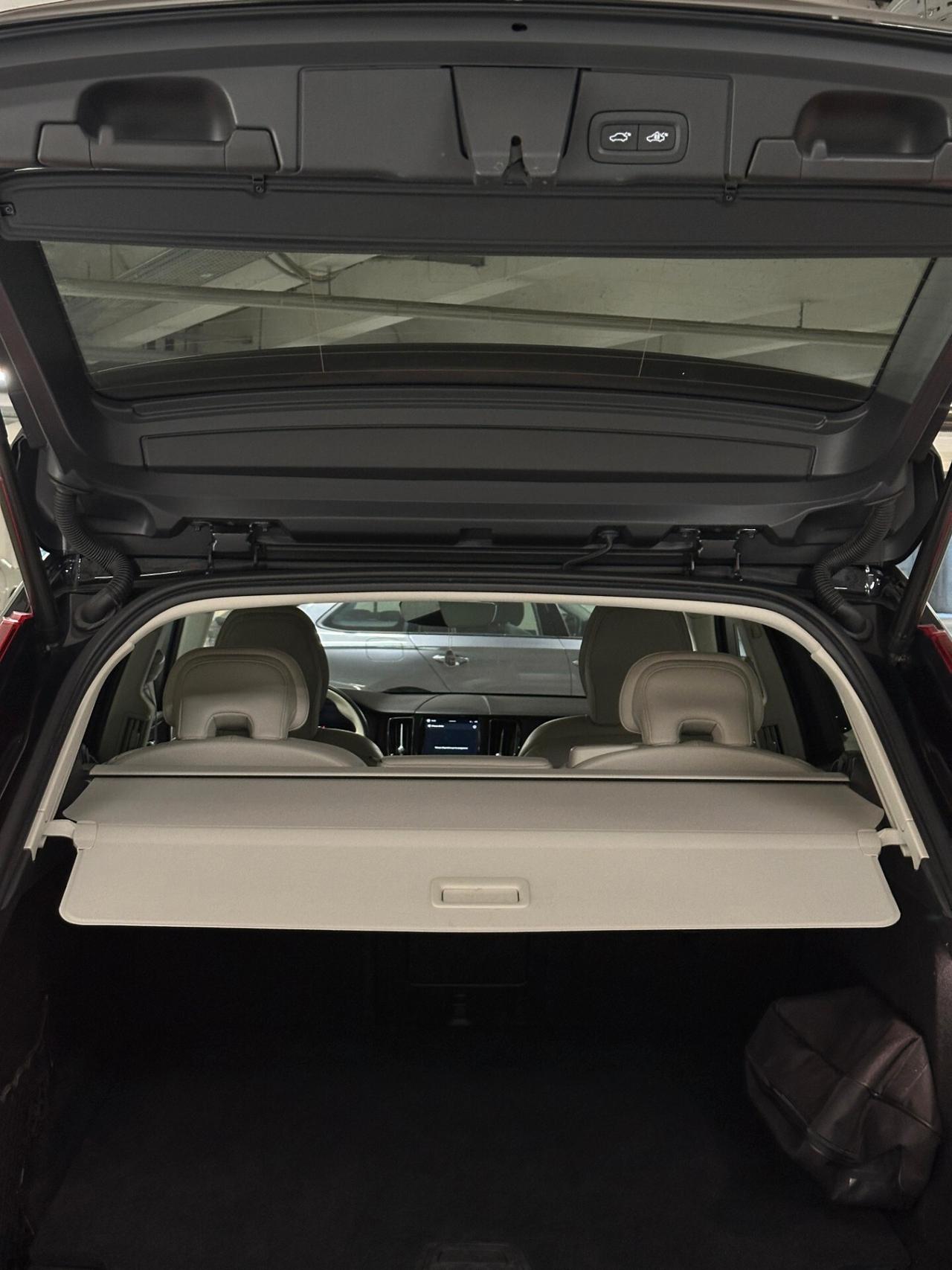 Volvo XC 60 XC60 B4 (d) AWD automatico Plus Bright N1