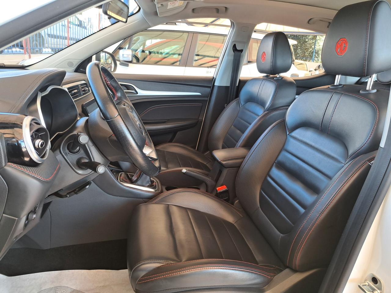 MG ZS 1.0 T-GDI Luxury 82