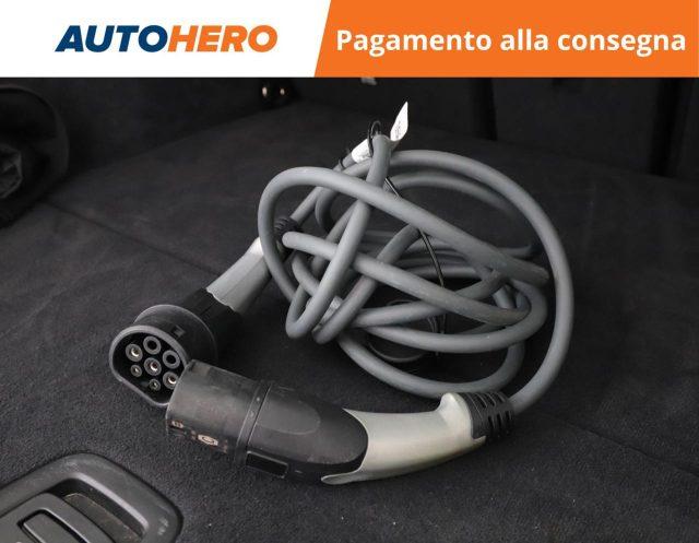 BMW 330 e xDrive Touring Business Advantage