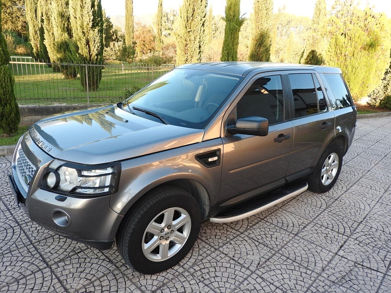 Land Rover FREELANDER 2