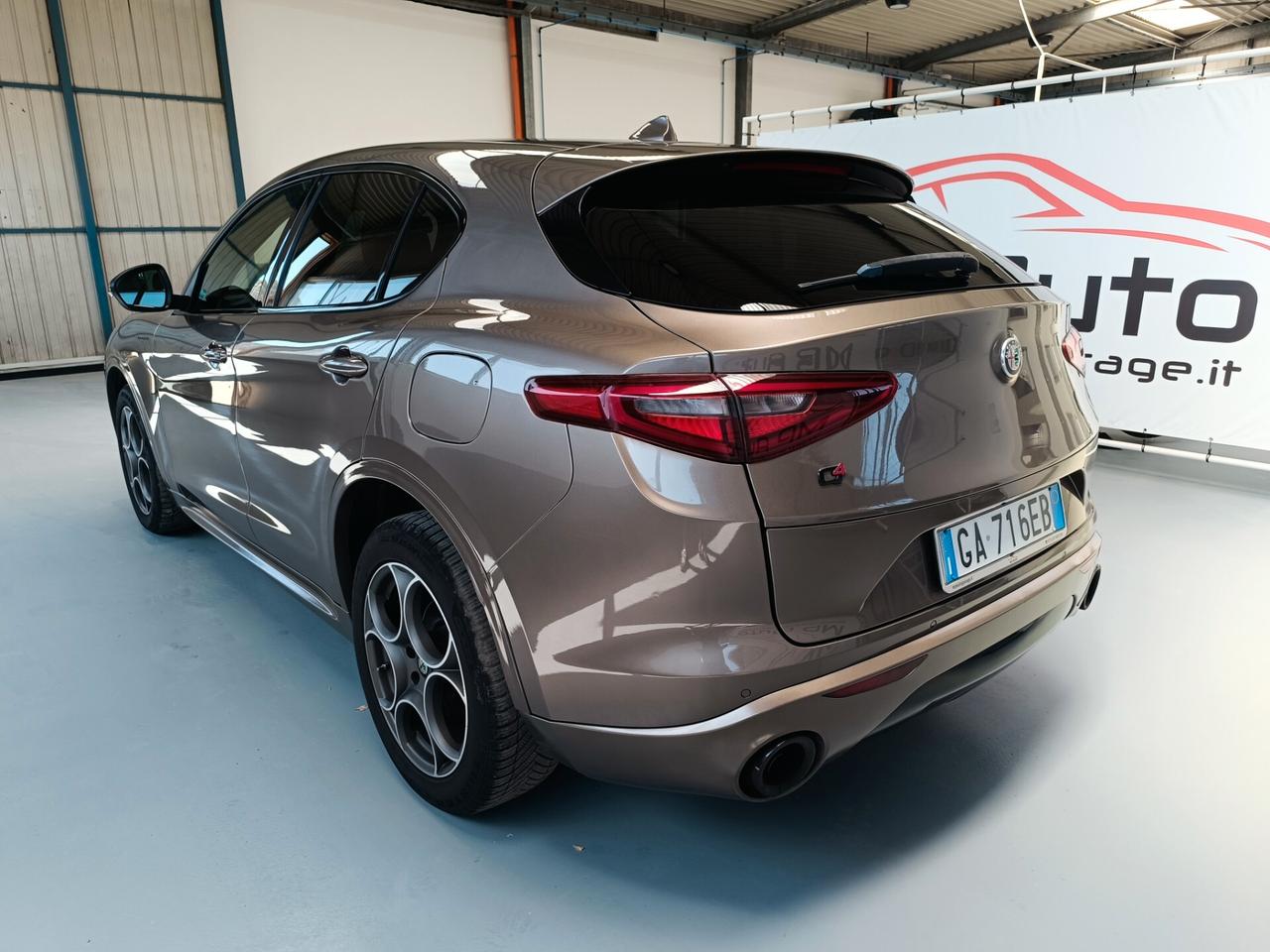 Alfa Romeo Stelvio 2.2 Turbodiesel 210 CV AT8 Q4 Veloce